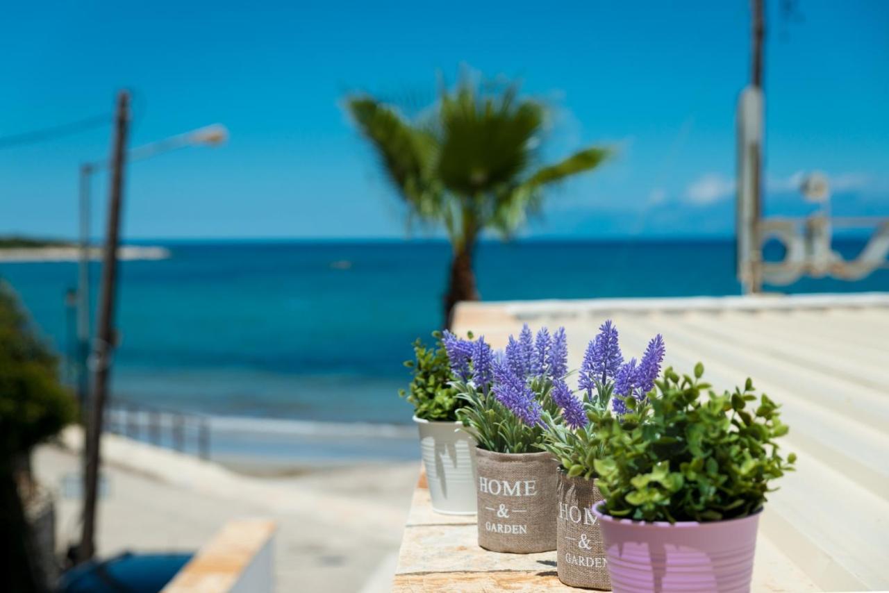 Apartment Sofia - Beachfront Agios Spyridon  Dış mekan fotoğraf